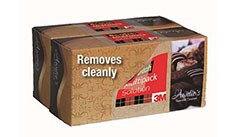 Scotch® 멀티팩 테이프로 함께 묶인 2개의 박스 이미지와 “Removes Cleanly(깔끔하게 떼어집니다)” 문구 
