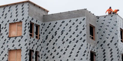 Image of a Non Vapor permeable Air barrier on the exterior of a building
