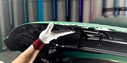 protection wrap film applyed to edge of a car
