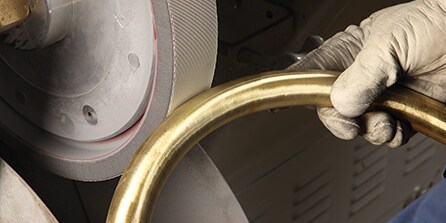 3M products for heavy industrial polishing applications and solutions
