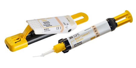 3M™ RelyX™ U200 자가접착형 레진시멘트
